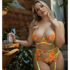 Fleshlight - Quickshot Masturbator - Mia Malkova