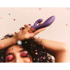 LELO - INA Thrust Dual-Action Massager - Black