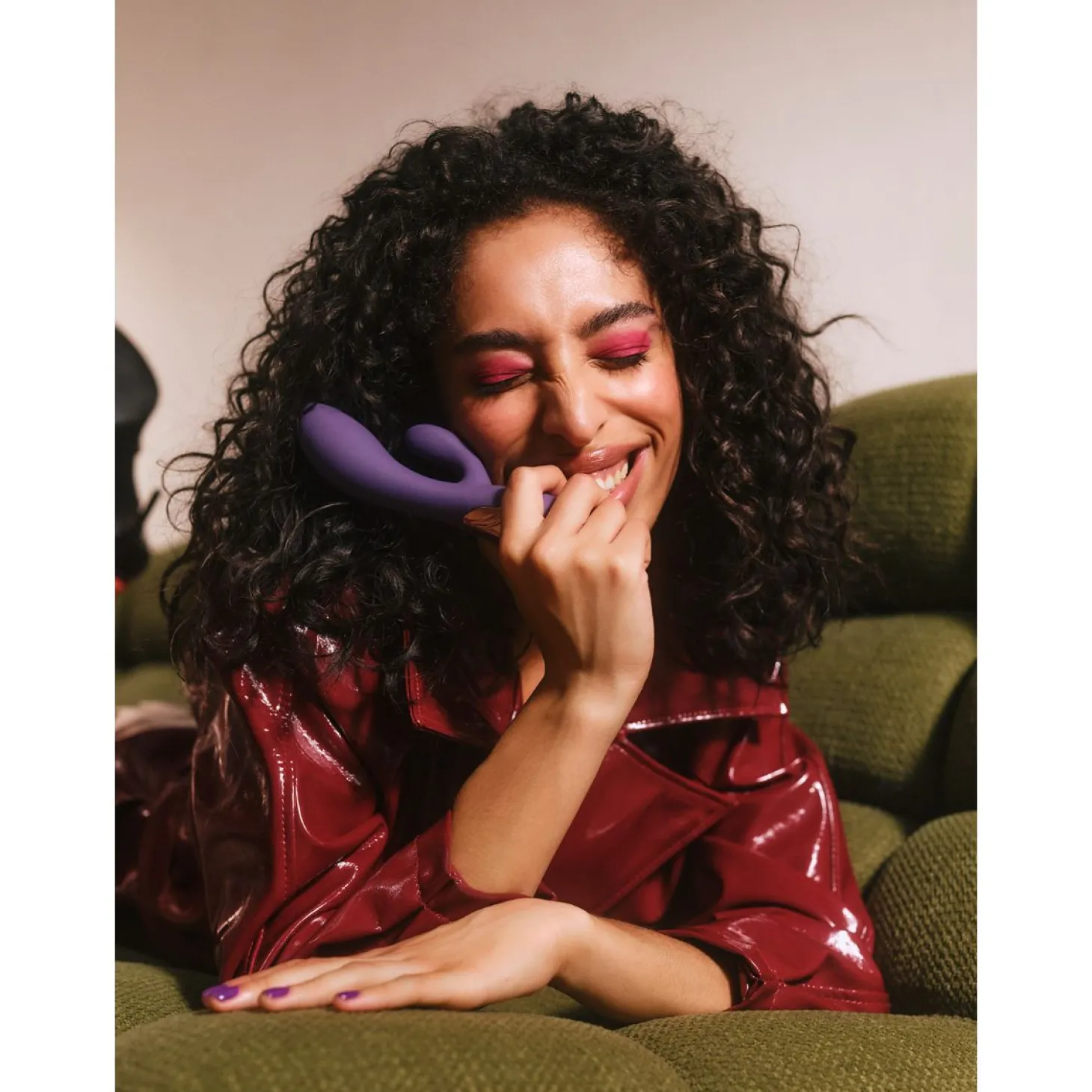 LELO - INA Thrust Dual-Action Massager - Black