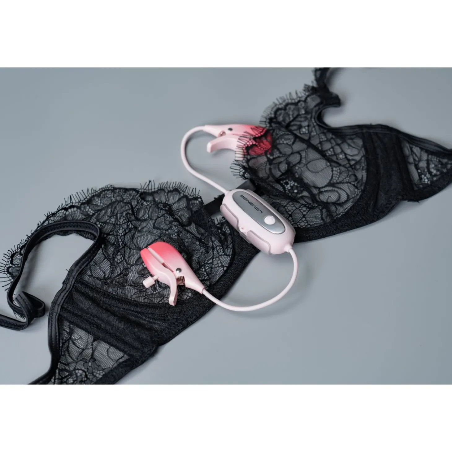 Lovense - Gemini Vibrerende Tepelklemmen App Controlled