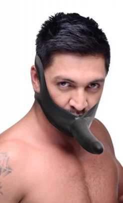 Master Series - Face Strap-On Mondknevel met Dildo - Black